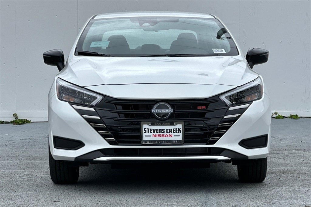 2025 Nissan Versa 1.6 SR