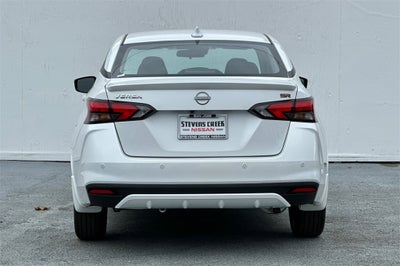 2025 Nissan Versa 1.6 SR