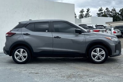2023 Nissan Kicks S