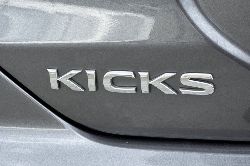 2023 Nissan Kicks S