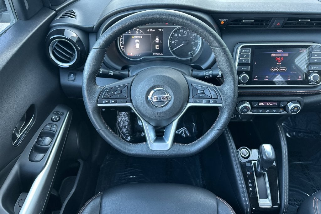 2019 Nissan Kicks SR