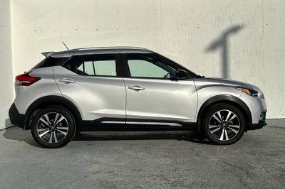 2019 Nissan Kicks SR