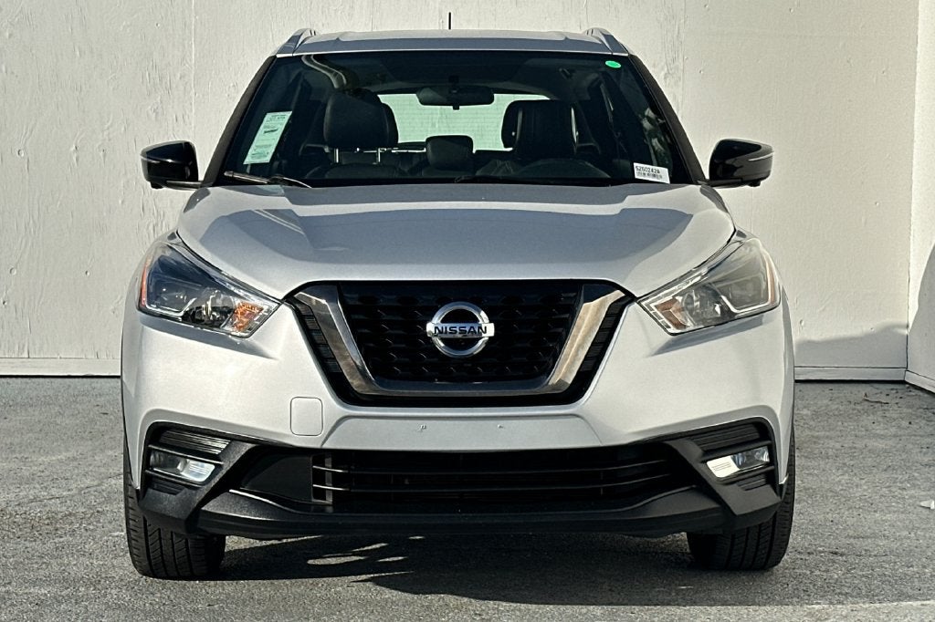 2019 Nissan Kicks SR