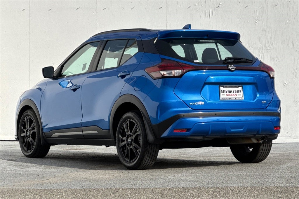 2024 Nissan Kicks SR