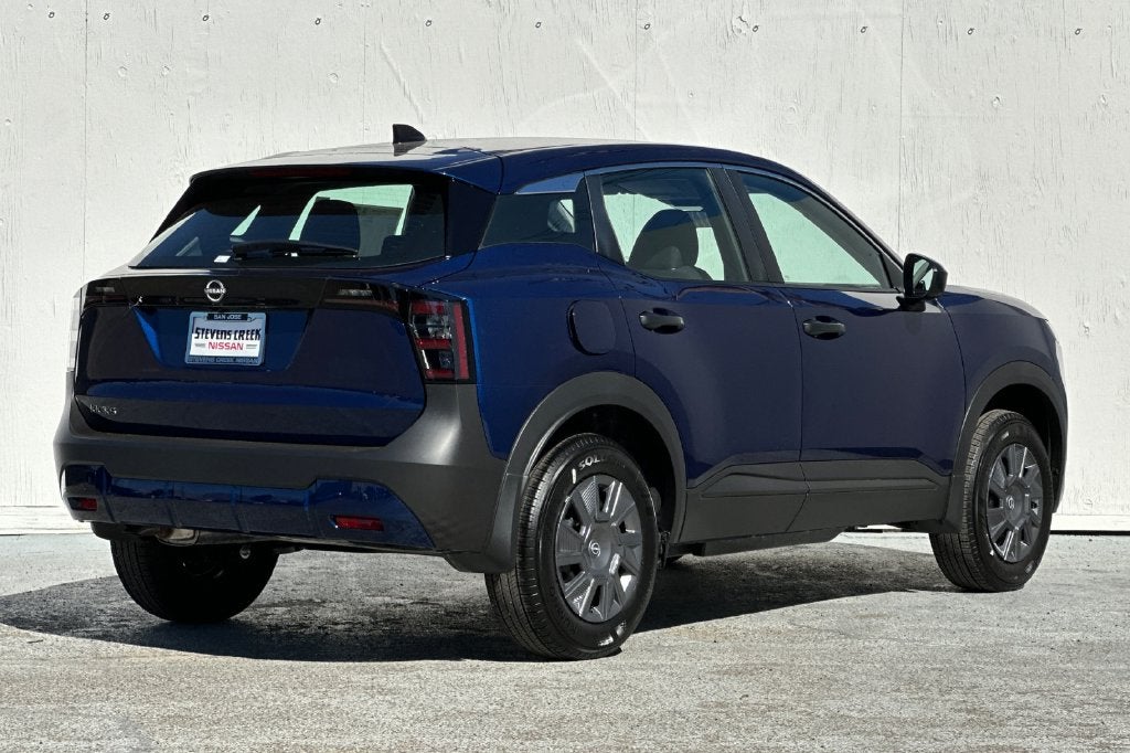 2027 Nissan Kicks S