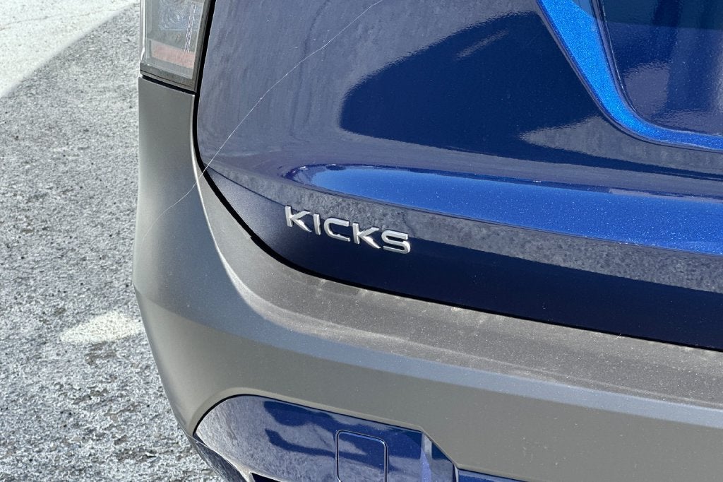 2027 Nissan Kicks S