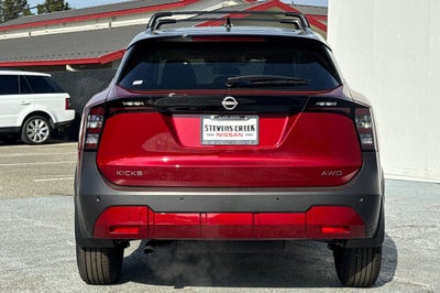 2025 Nissan Kicks SV