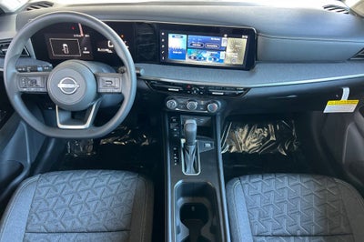 2025 Nissan Kicks SV