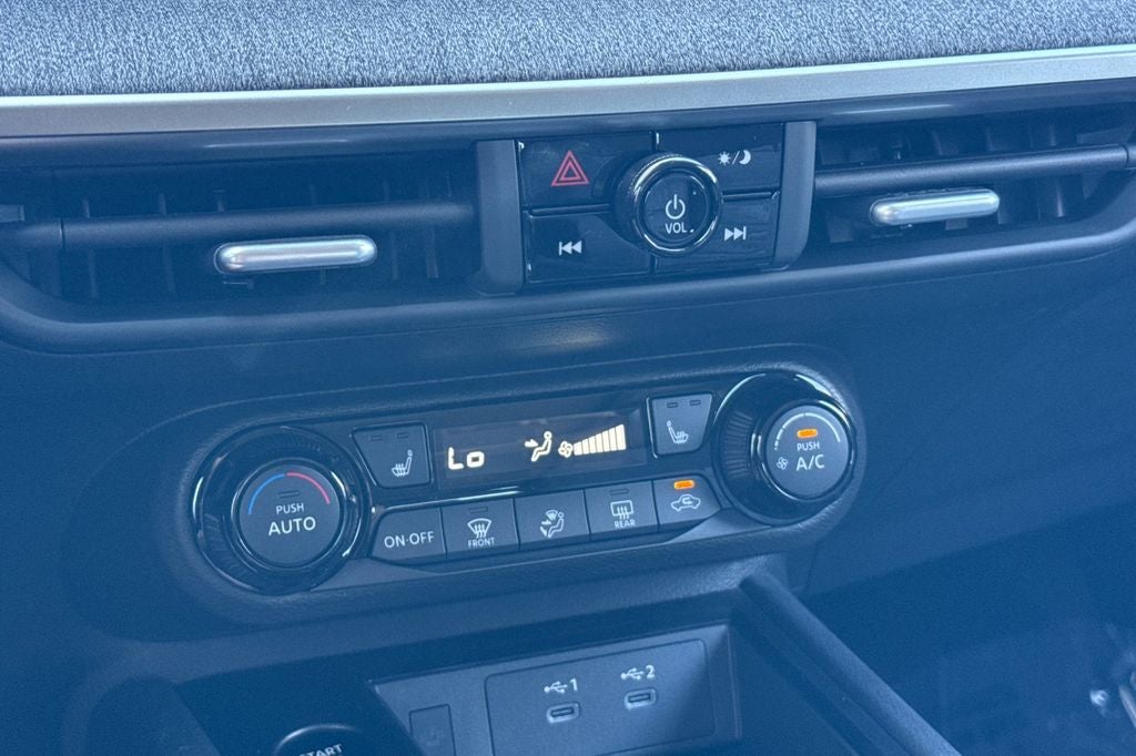 2027 Nissan Kicks SV