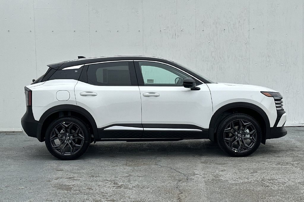 2027 Nissan Kicks SR