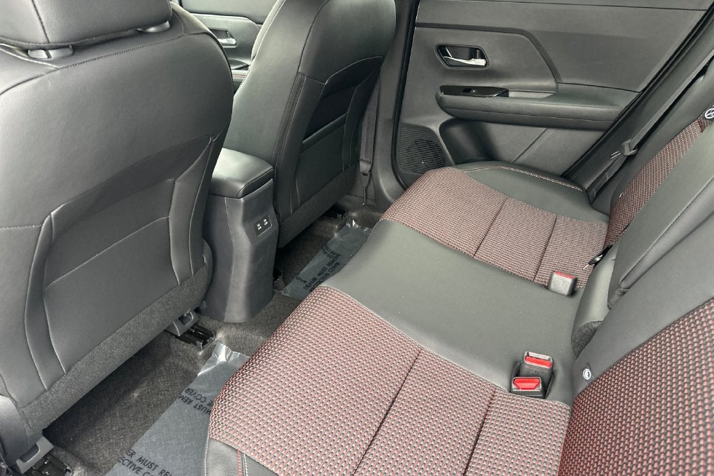 2027 Nissan Kicks SR