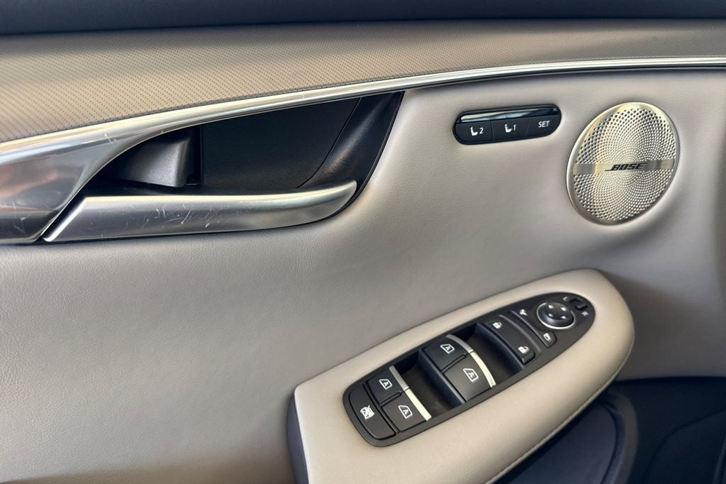 2024 INFINITI QX50 LUXE