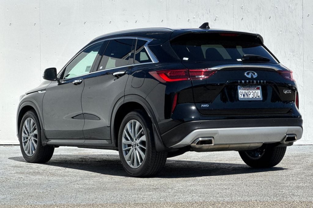 2024 INFINITI QX50 LUXE