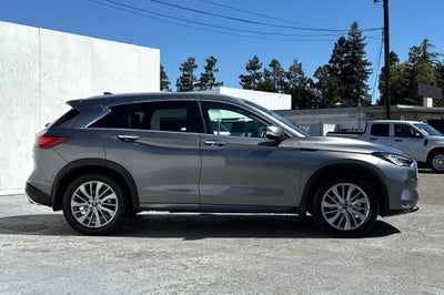 2023 INFINITI QX50 LUXE