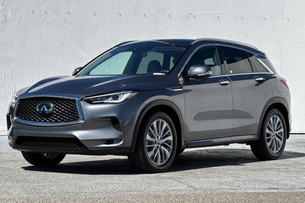 2023 INFINITI QX50 LUXE