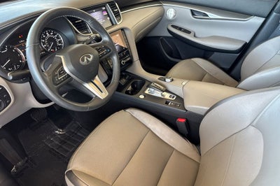 2023 INFINITI QX50 LUXE