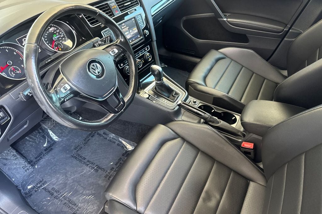 2017 Volkswagen Golf SportWagen SEL