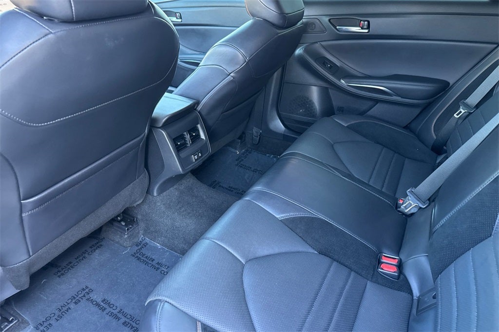 2022 Toyota Avalon Hybrid XSE