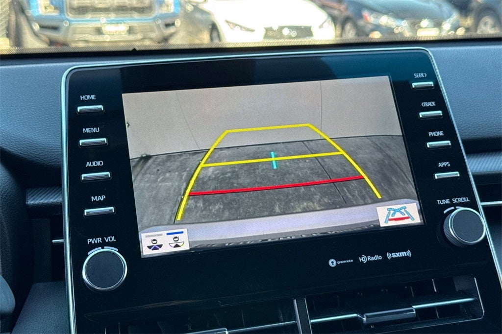 2022 Toyota Avalon Hybrid XSE