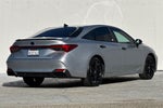 2022 Toyota Avalon Hybrid XSE