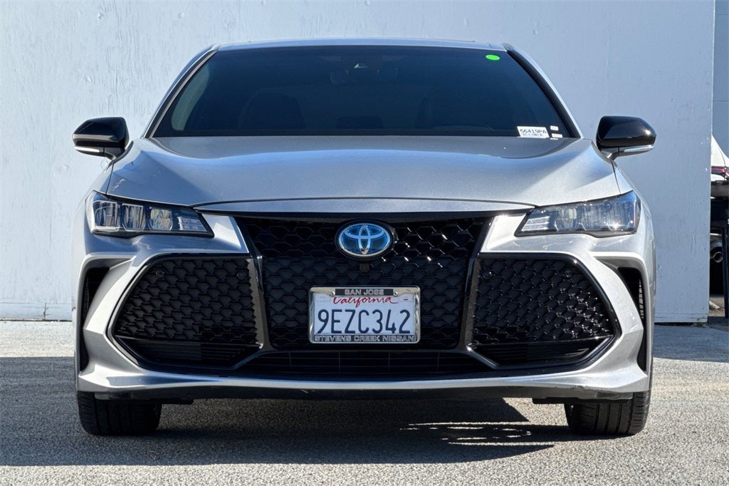 2022 Toyota Avalon Hybrid XSE