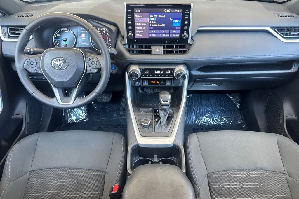 2022 Toyota RAV4 Hybrid SE