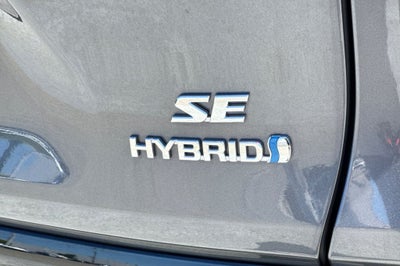 2022 Toyota RAV4 Hybrid SE