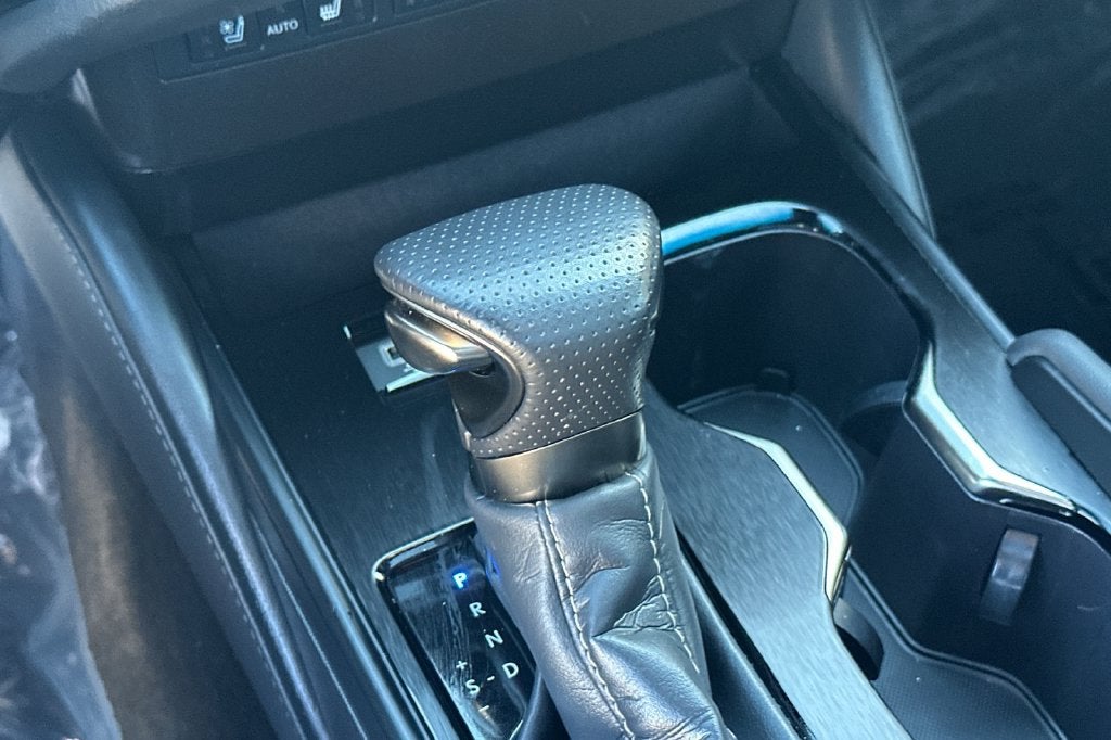 2024 Lexus ES 300h F SPORT Handling