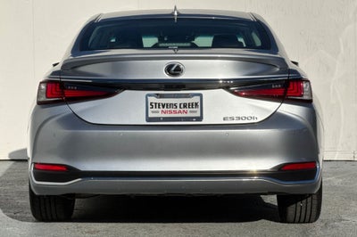 2025 Lexus ES ES 300h