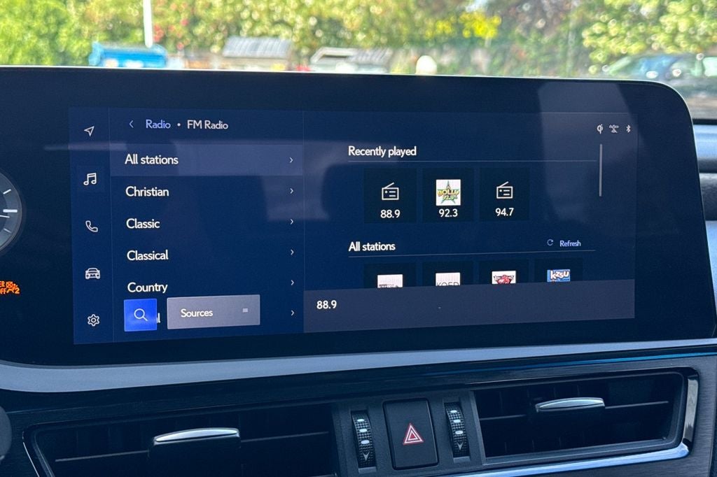 2024 Lexus ES 300h