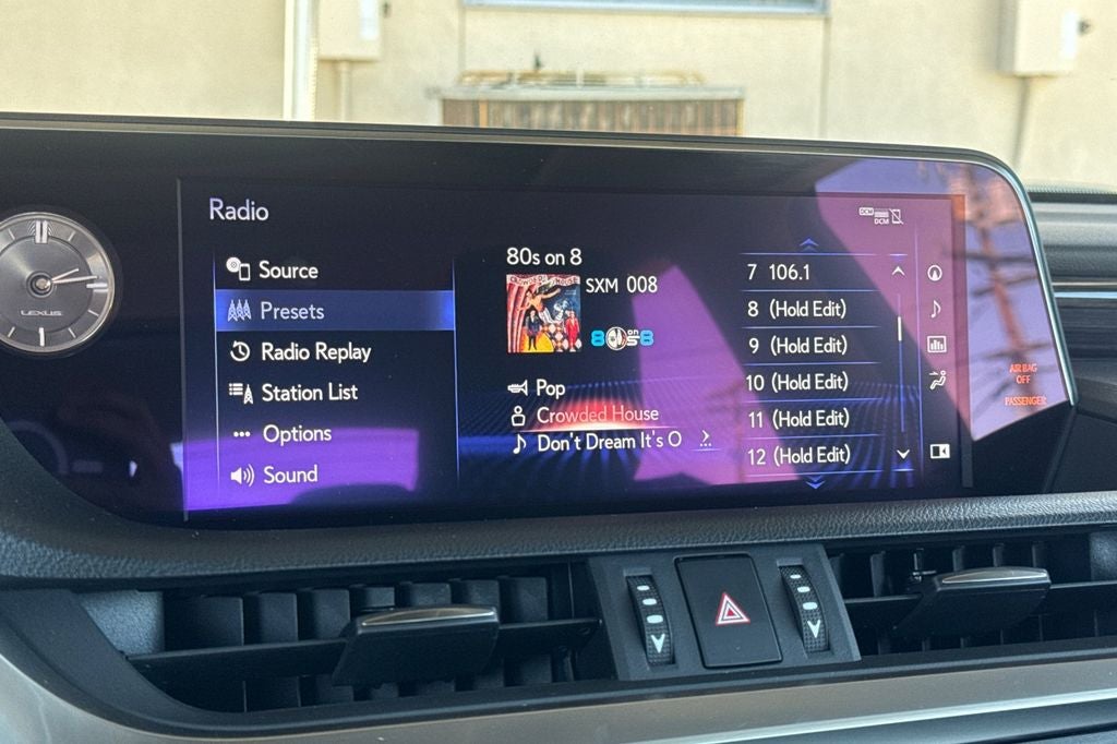 2021 Lexus ES 300h Luxury