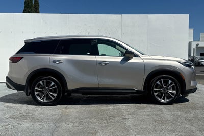 2025 INFINITI QX60 LUXE