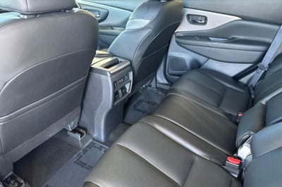 2023 Nissan Murano SL