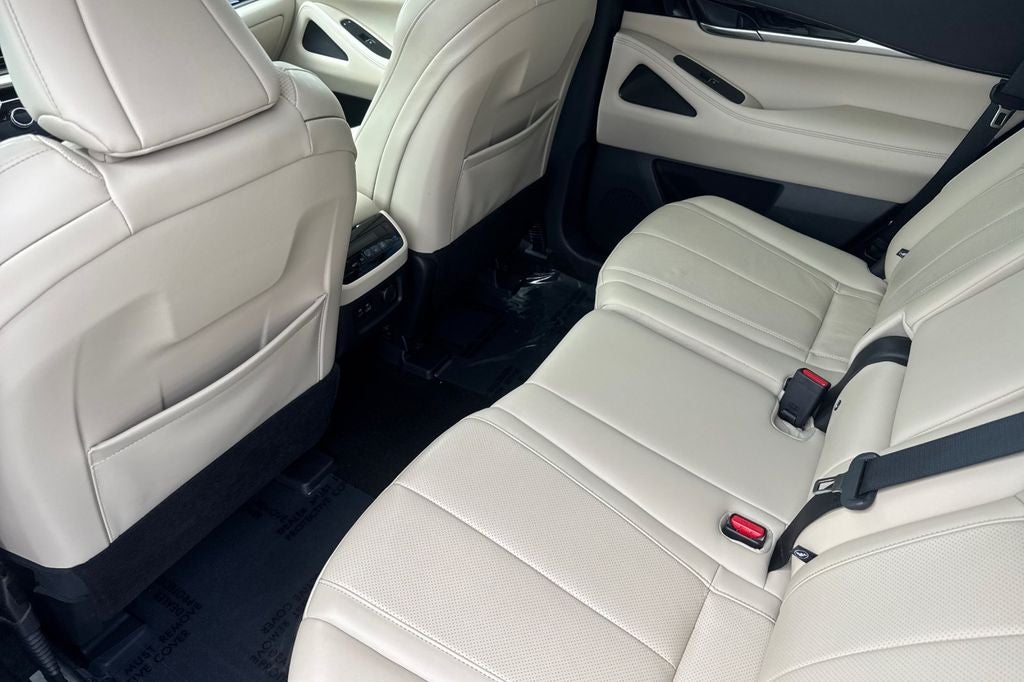 2023 INFINITI QX60 PURE