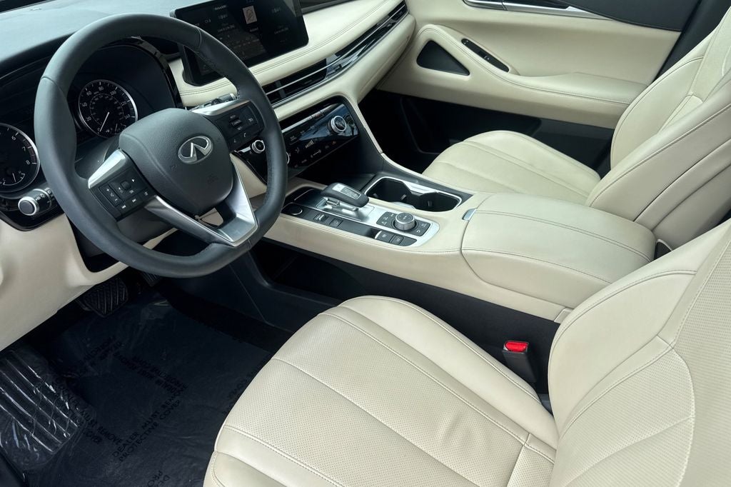 2023 INFINITI QX60 PURE