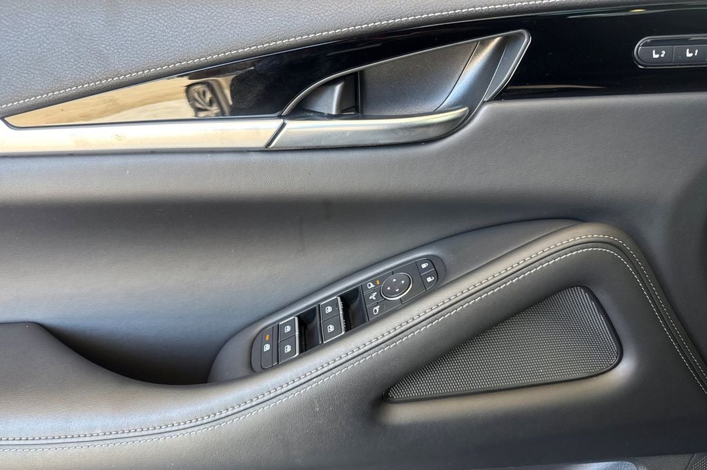 2023 INFINITI QX60 PURE