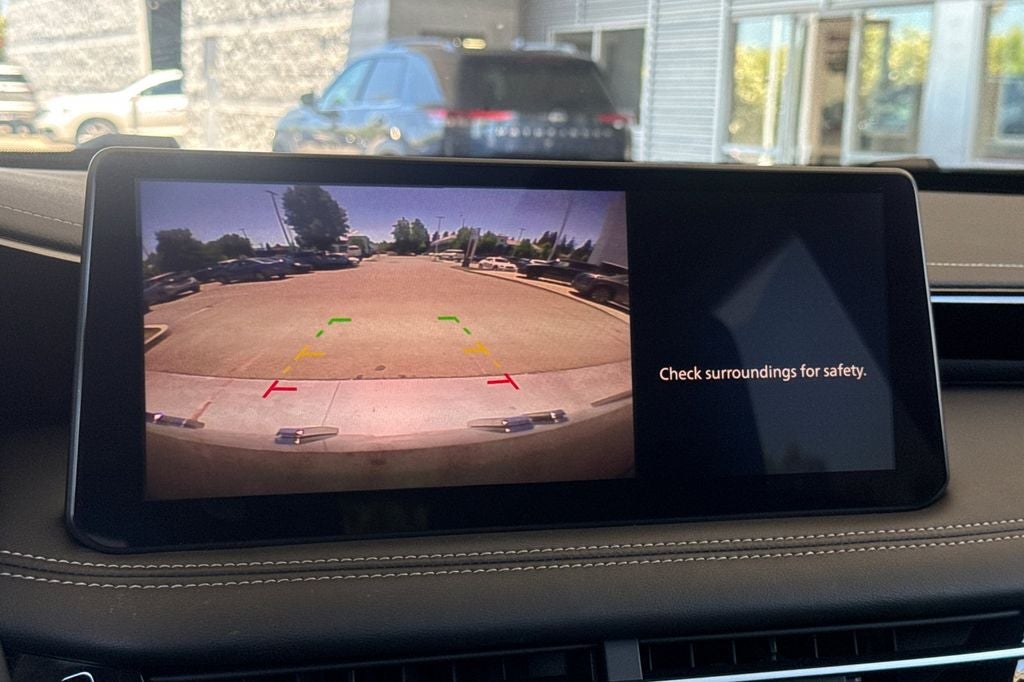 2023 INFINITI QX60 PURE