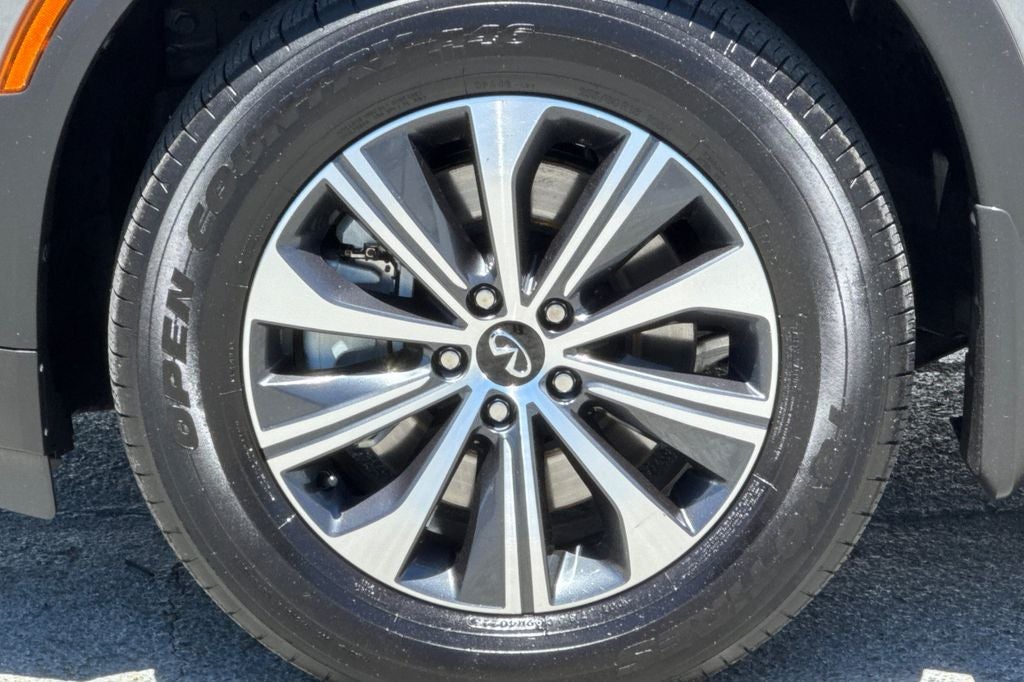 2023 INFINITI QX60 PURE