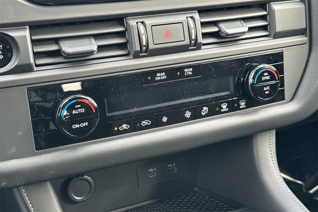 2025 Nissan Pathfinder S