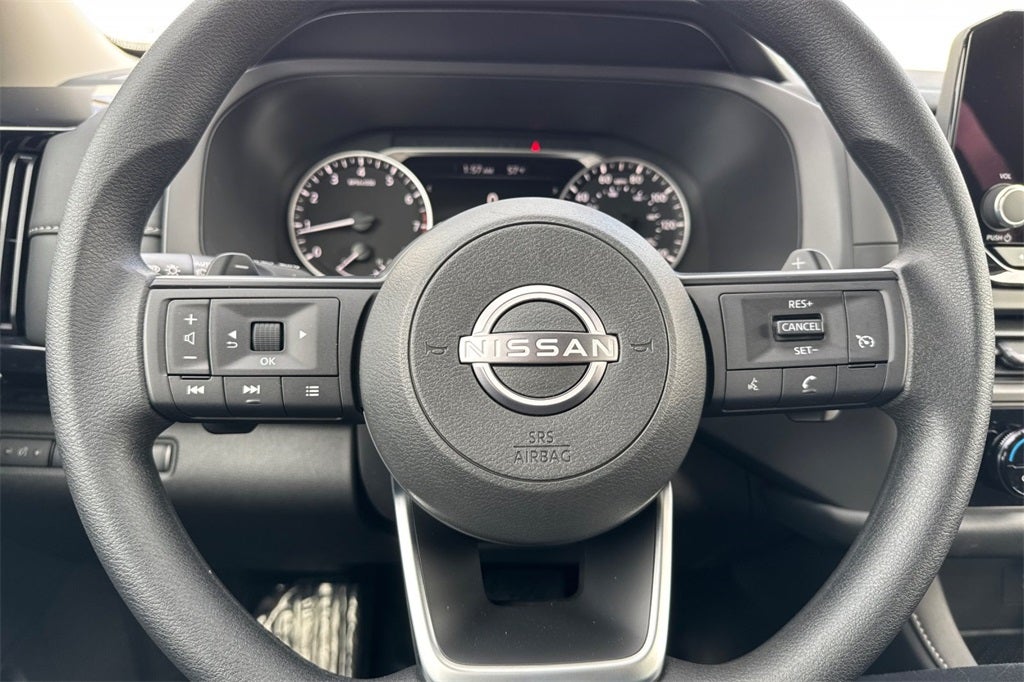 2025 Nissan Pathfinder S