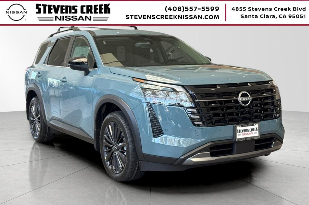 2026 Nissan Pathfinder SL 2WD's photo