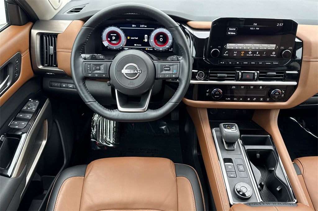 2024 Nissan Pathfinder Platinum