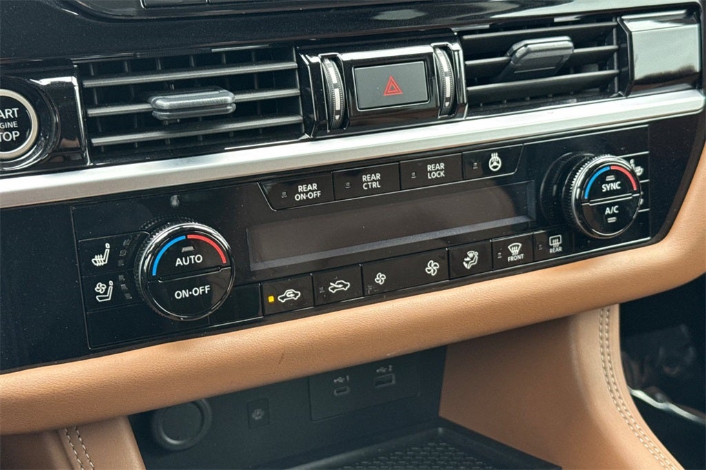 2024 Nissan Pathfinder Platinum