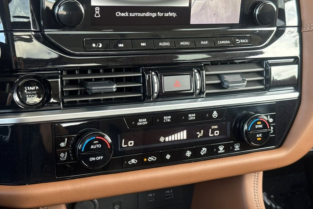 2025 Nissan Pathfinder Platinum