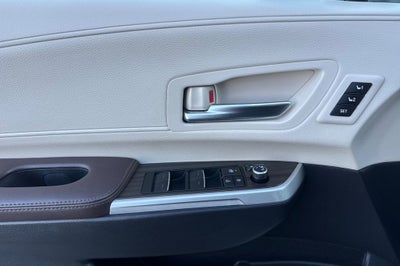 2022 Toyota Sienna Platinum 7 Passenger