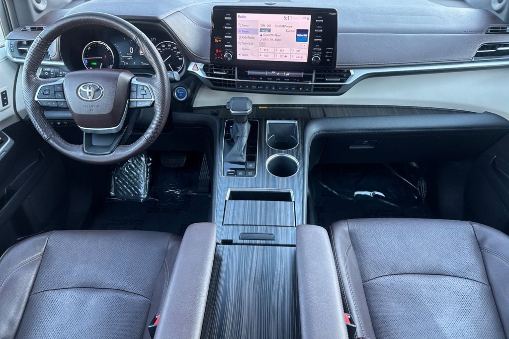 2022 Toyota Sienna Platinum 7 Passenger