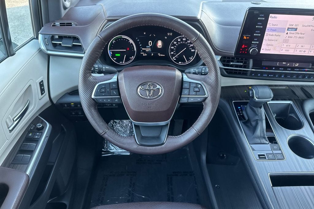 2022 Toyota Sienna Platinum 7 Passenger