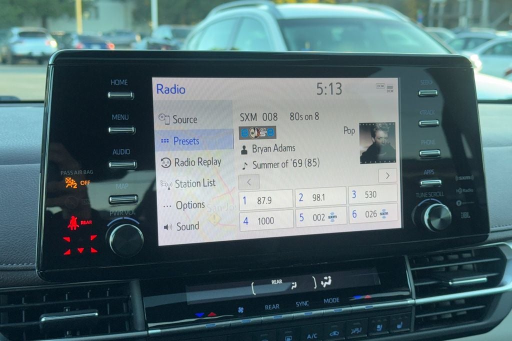 2022 Toyota Sienna Platinum 7 Passenger