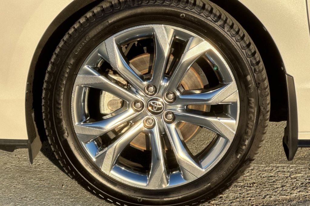 2022 Toyota Sienna Platinum 7 Passenger