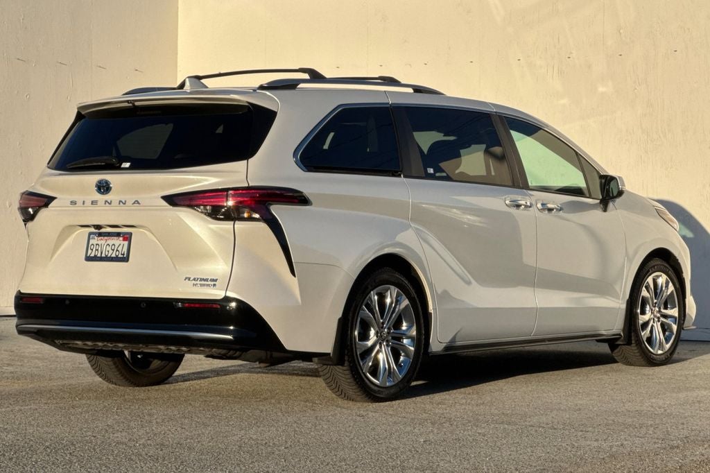 2022 Toyota Sienna Platinum 7 Passenger